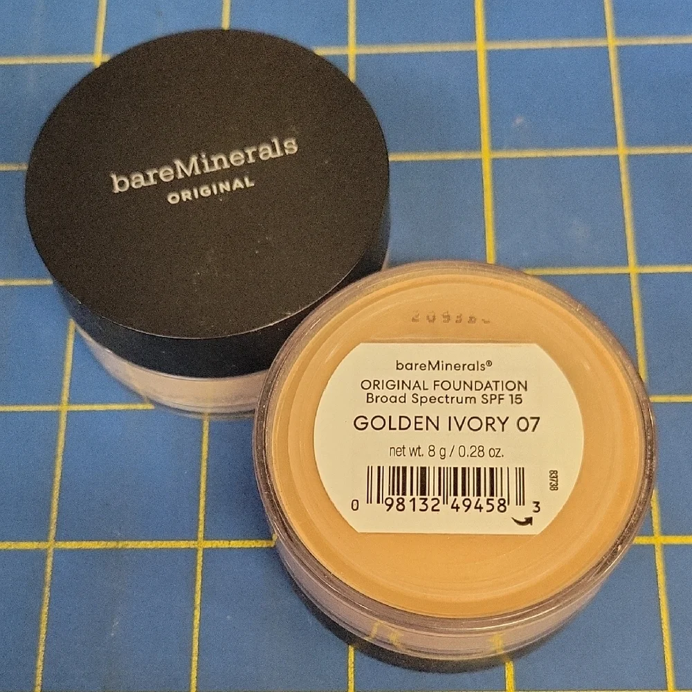 bareMinerals Original Foundation in Golden Ivory 07 New in Jar 8g